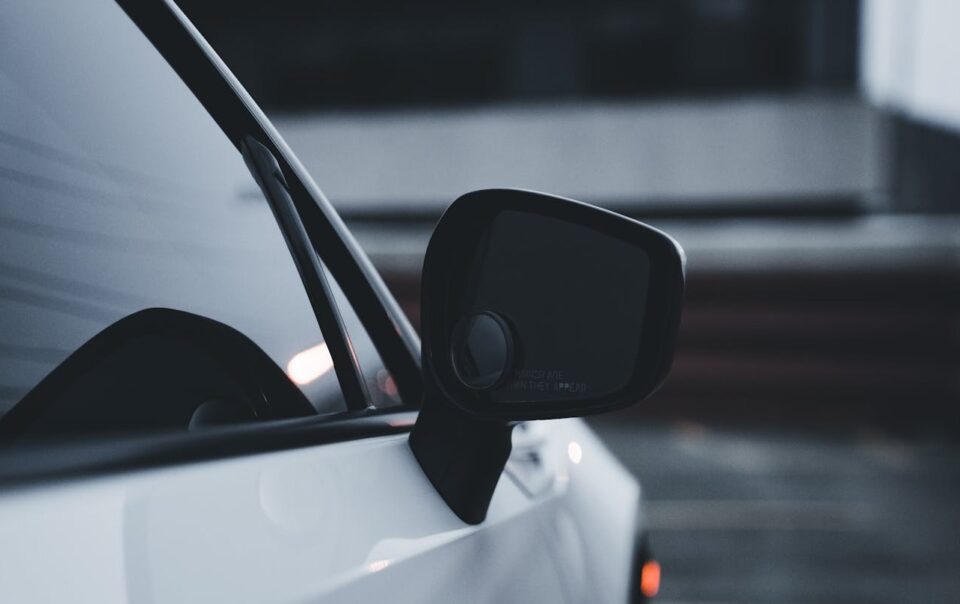 Monte-charge voiture